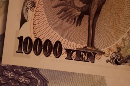 Yên Nhật và euro hưởng lợi lớn sau các thỏa thuận giữa Mỹ và các đối tác lớn