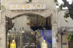Hiện trạng 3 cửa hàng nằm trên đất vàng sau khi NTK Công Trí bị bắt