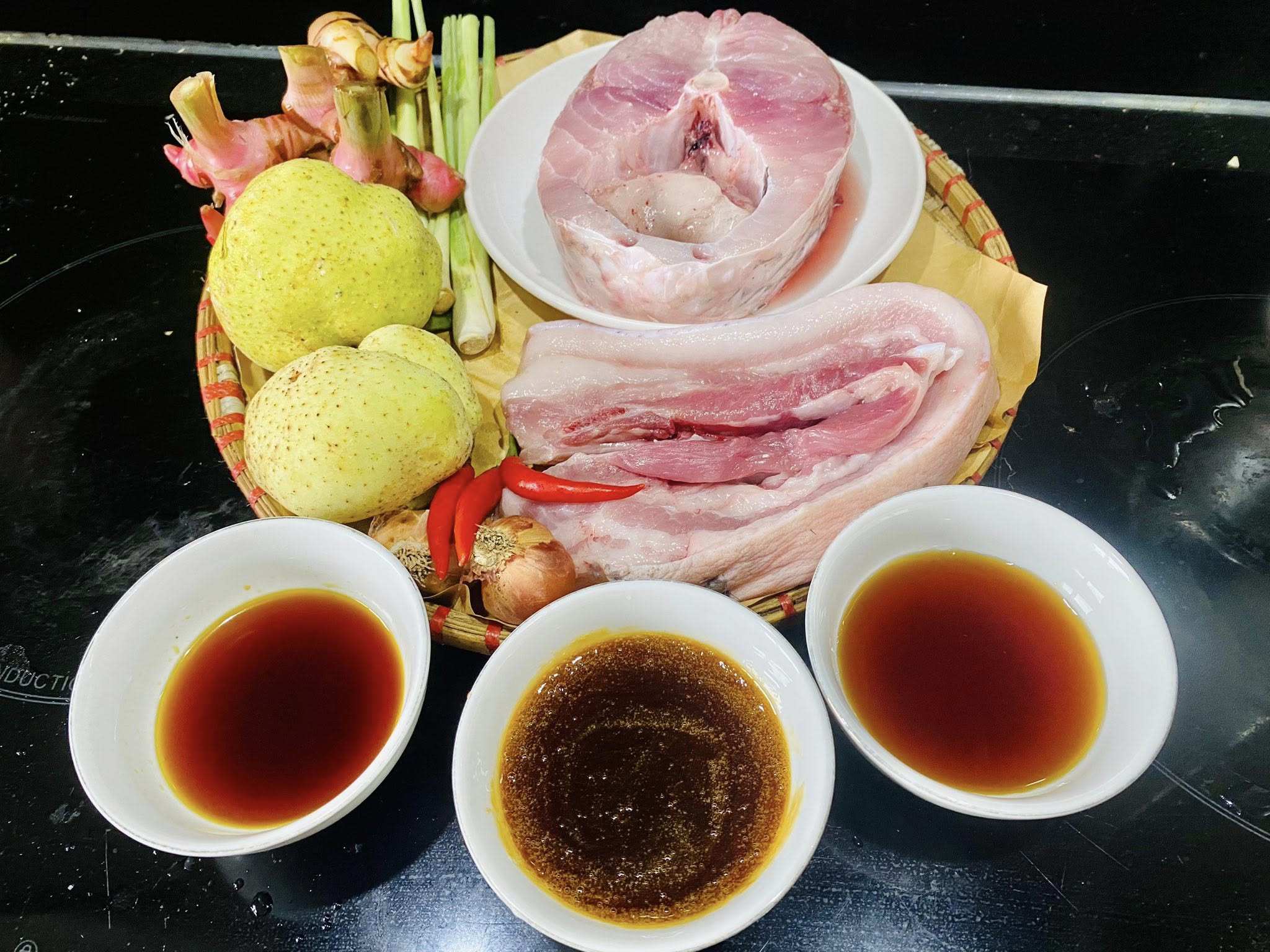 Kho cá bằng thứ nước này hết hẳn vị tanh, thơm ngon bất ngờ - 2