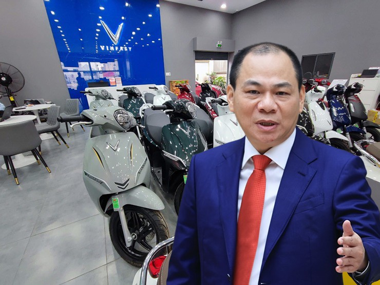 Tỷ phú Phạm Nhật Vượng mạnh tay hỗ trợ người Hà Nội chuyển xe xăng sang xe điện
