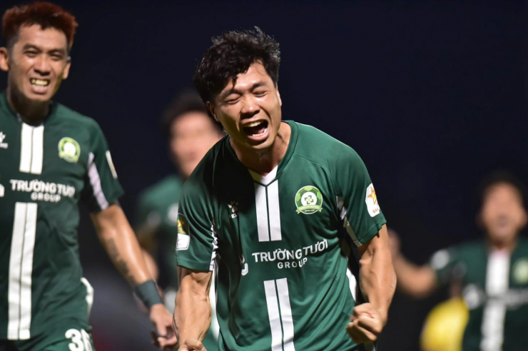 Bình Phước có thể không được lên V-League, Công Phượng sẽ phải đợi mùa sau? - 1