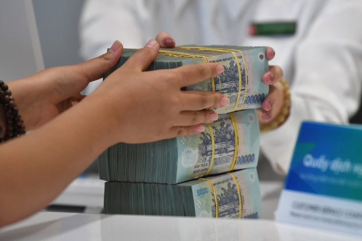 Nhà đầu tư Lê Văn L. sở hữu hơn 32,9 triệu cổ phiếu sẽ được bồi thường hơn 180 tỷ đồng. Ảnh minh hoạ: Nam Khánh