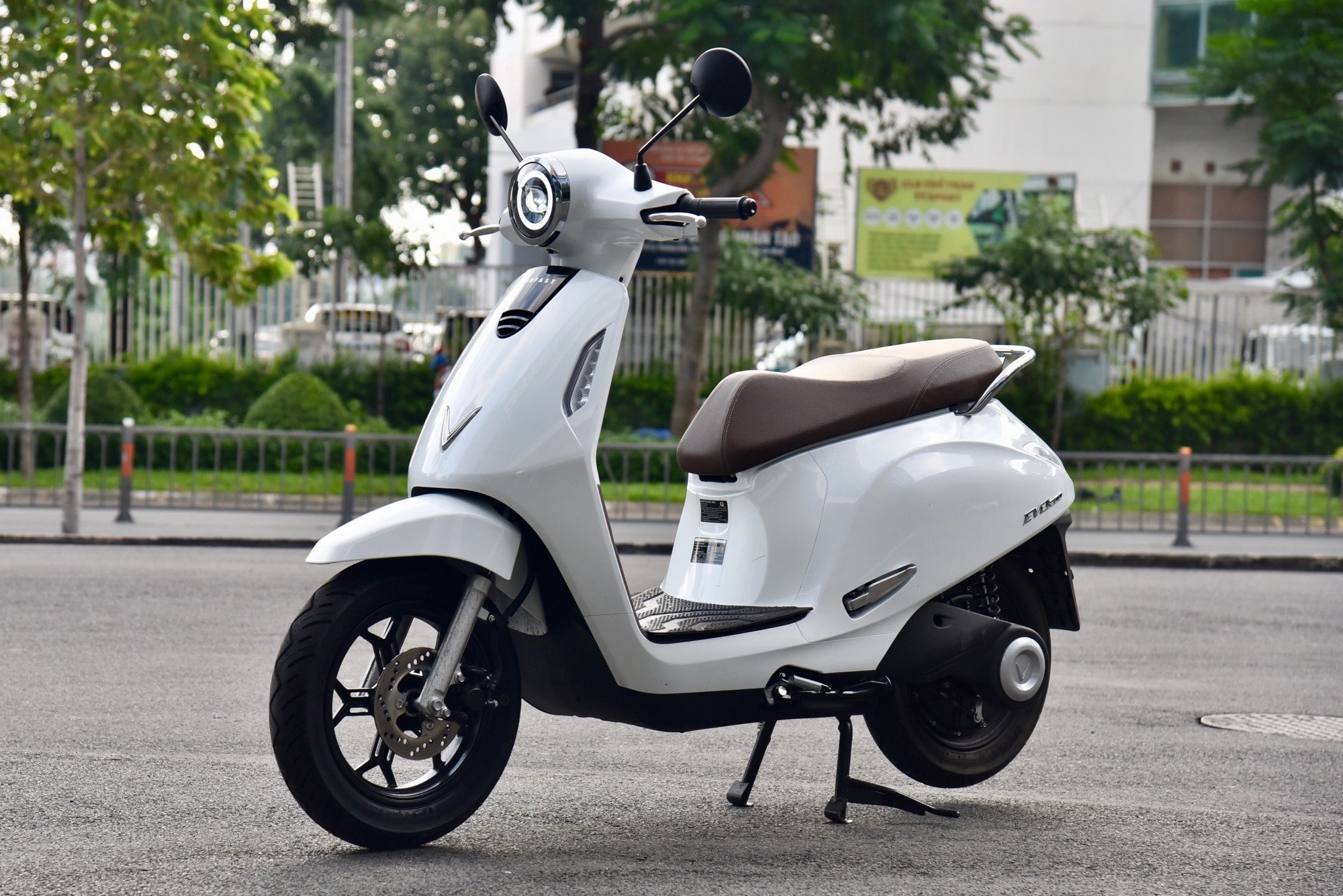 Các lựa chọn mua xe máy điện theo từng tầm giá - 4