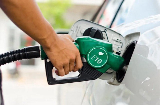Xăng sinh học E10 sẽ thay thế hoàn toàn xăng khoáng theo lộ trình chuyển đổi xanh.