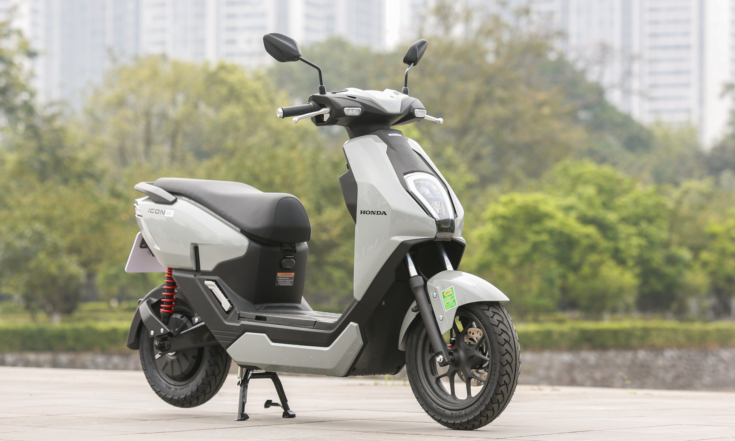 VinFast Evo200 và Honda ICON e: