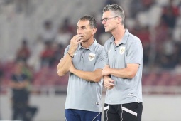 Họp báo sau trận U23 Indonesia - U23 Thái Lan: HLV người Hà Lan khen U23 Việt Nam đẳng cấp cao