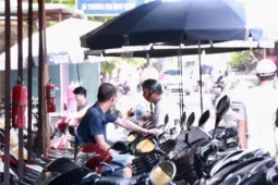 Cảnh đìu hiu ở chợ xe máy cũ lớn nhất Hà Nội