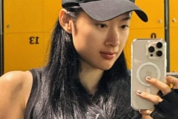 Angela Phương Trinh từ sở thích  ' hở bạo '  sexy đến phong cách  ' phi giới tính ' 