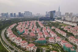 Kinh tế 24h: Giá nhà liền thổ TPHCM chạm mốc 1 tỷ đồng/m2, dự báo tiếp tục neo cao