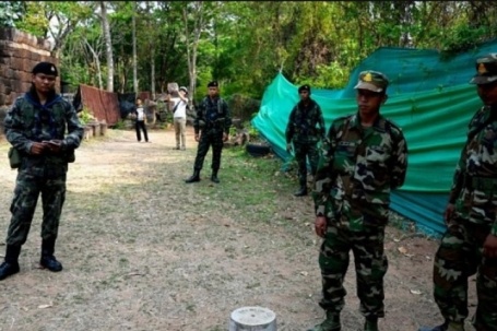 Nhiều nước cảnh báo du lịch đến Thái Lan - Campuchia