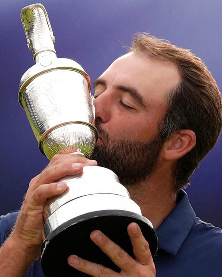 Scottie Scheffler gặt hái thành công lớn