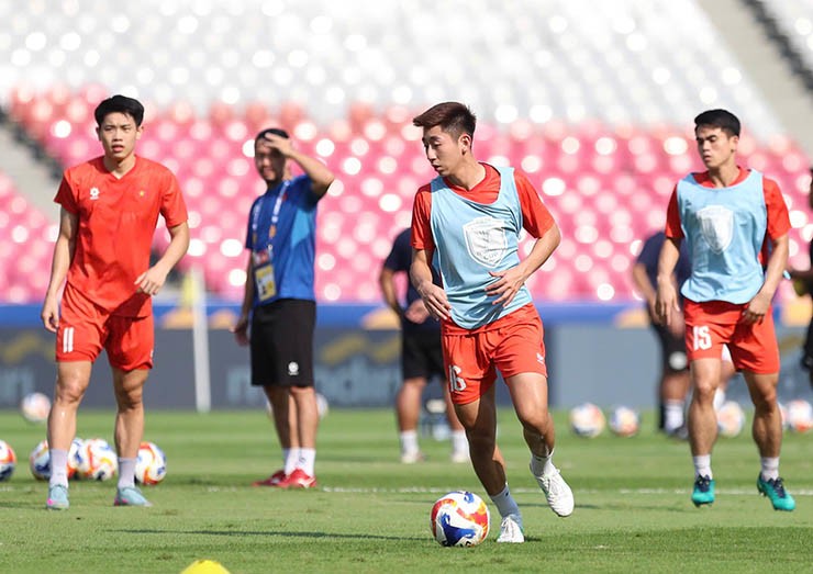 Trực tiếp bóng đá U23 Việt Nam - U23 Philippines: Thẻ đỏ trực tiếp phút 90+5 (Hết giờ) - 25