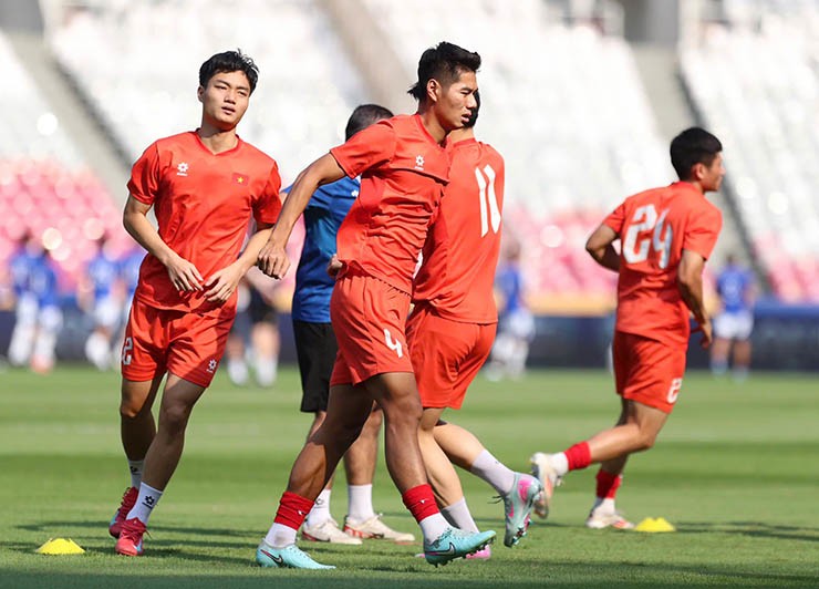 Trực tiếp bóng đá U23 Việt Nam - U23 Philippines: Thẻ đỏ trực tiếp phút 90+5 (Hết giờ) - 16