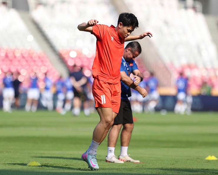 Trực tiếp bóng đá U23 Việt Nam - U23 Philippines: Thẻ đỏ trực tiếp phút 90+5 (Hết giờ) - 17