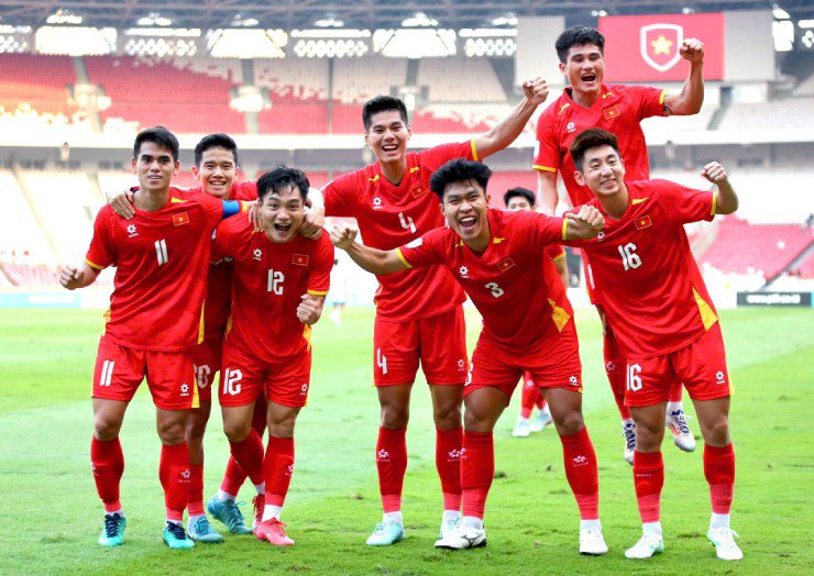 Ở bán kết U23 Đông Nam Á, U23 Việt Nam xuất sắc ngược dòng đánh bại U23 Philippines 2-1