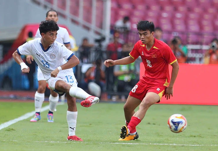 Trực tiếp bóng đá U23 Việt Nam - U23 Philippines: Thẻ đỏ trực tiếp phút 90+5 (Hết giờ) - 13