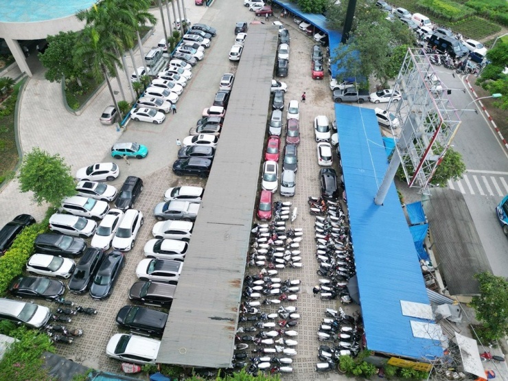 Hà Nội: 4 vị trí khu vực cấm xe máy xăng dự kiến làm bãi đỗ, trạm sạc xe điện - 1