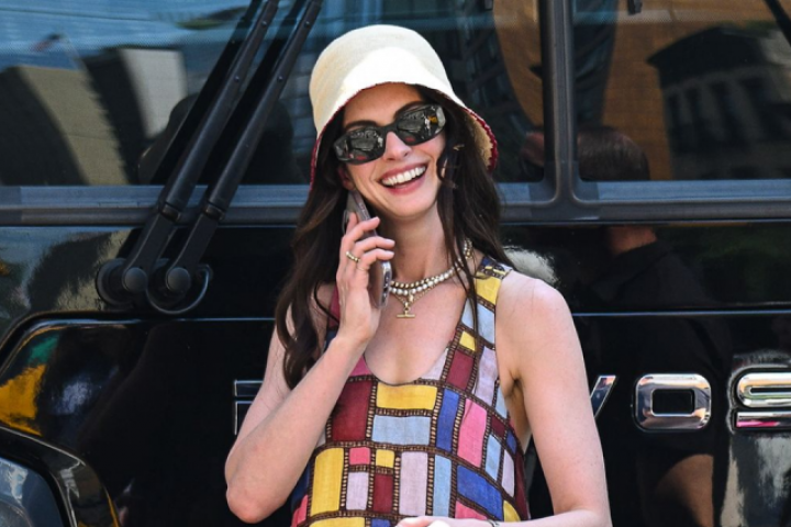 Những set đồ đắt đỏ đầu tiên lộ diện trên trường quay 'Yêu nữ thích hàng hiệu 2'