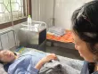 Nạn nhân vụ lật xe khách ở Hà Tĩnh: 'Mất bố rồi giờ mẹ cũng bỏ em đi'