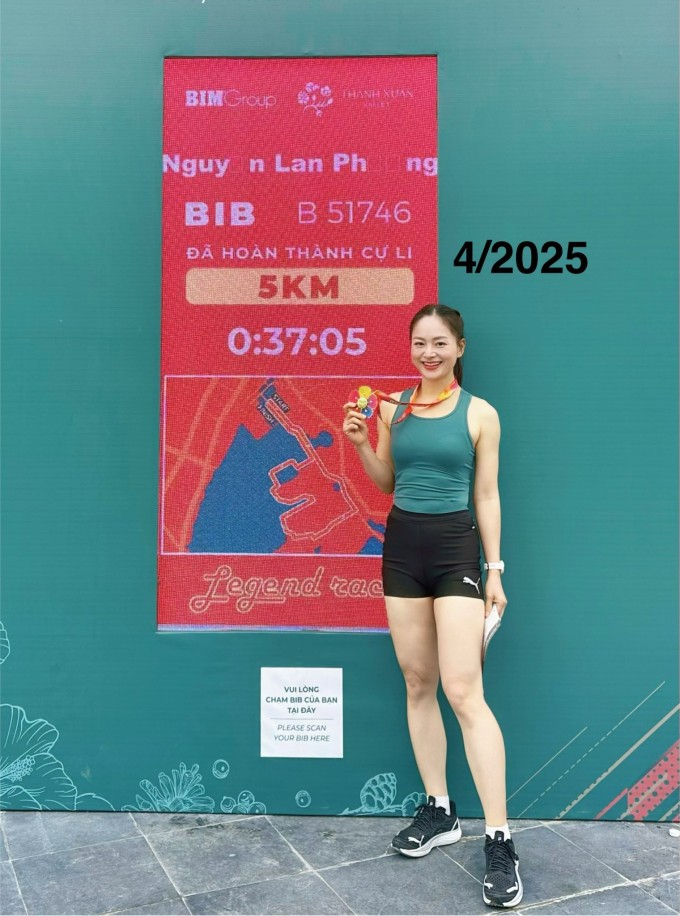 Bên cạnh đó, Lan Phương dành nhiều thời gian hơn cho việc luyện tập. Cô không chỉ tập gym, pilates mà còn bén duyên với các giải chạy phong trào. Nữ diễn viên nói cô tập thể thao chăm chỉ vì đó là thời gian duy nhất có thể dành cho mình mà không thấy có lỗi. Ngoài ra, cô đi gặp bác sĩ tâm thần và chuyên viên tâm lý để vượt qua cảm giác trầm cảm.