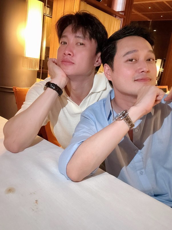 Động thái của Quốc Trường được cho là nhằm mục đích phủ nhận nghi vấn hẹn hò trong suốt thời gian qua.