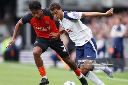 Trực tiếp bóng đá Luton - Tottenham: Đôi công rực lửa