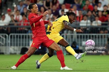 Trực tiếp bóng đá Liverpool - AC Milan: Bàn thắng liên tiếp cuối trận (Giao hữu) (Hết giờ)