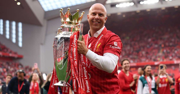 Liverpool liên tục mang về HLV Slot những bản hợp đồng chất lượng trong kỳ chuyển nhưởng mùa hè 2025