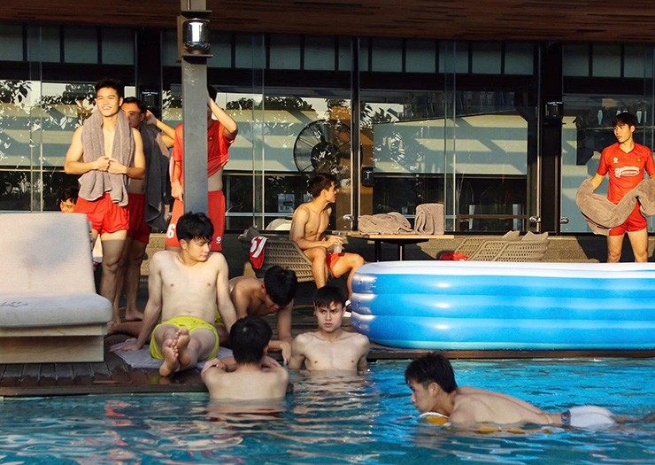 Theo kế hoạch, chiều ngày 27/7, U23 Việt Nam sẽ trở lại sân tập để rèn các phương án chiến thuật cho trận chung kết gặp U23 Indonesia (20h00 ngày 29/7 trên sân Gelora Bung Karno, Jakarta).