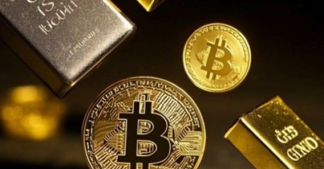 Tiền số bitcoin tăng giá kỷ lục nhờ các thông t...