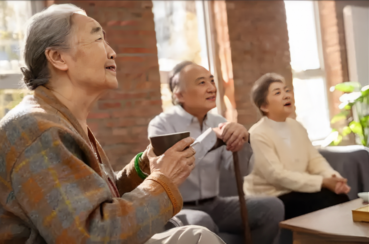Người già Trung Quốc không chỉ sống bằng lương hưu mà còn đa dạng các nguồn thu nhập khác. Ảnh: Baidu