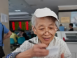 78 tuổi, có 15 tỷ trong ngân hàng và 4 chiêu thức đầu tư tài chính của cụ bà