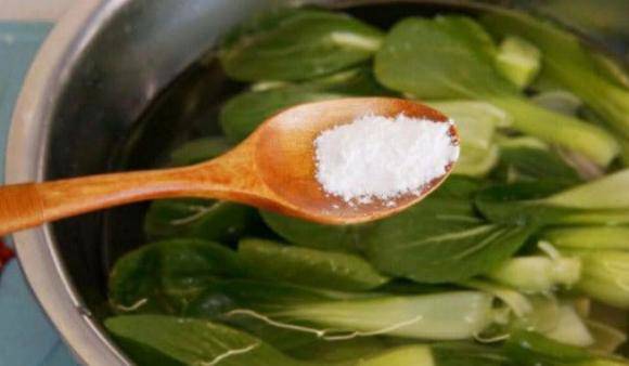 6 cách giúp rau luộc xanh mướt, không bị nát - 2
