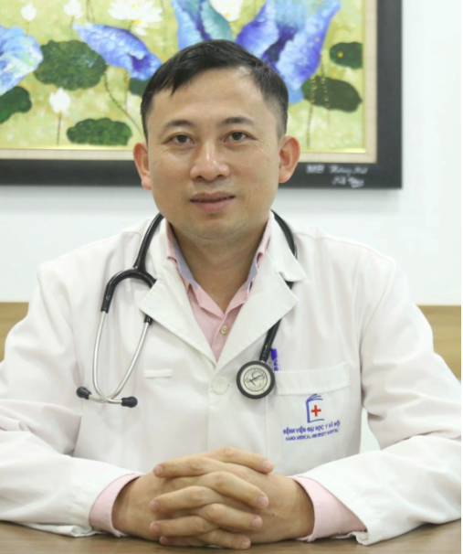 PGS.TS Hoàng Bùi Hải, Trưởng Khoa Cấp cứu &amp; Hồi sức tích cực - Bệnh viện Đại học Y Hà Nội.