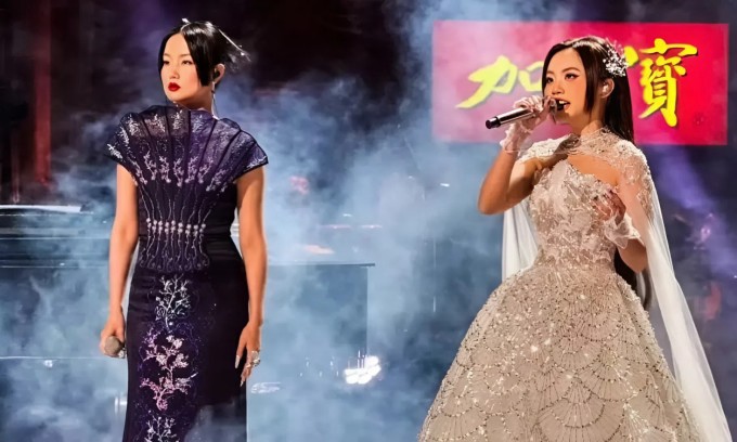 Phương Mỹ Chi và Hoàng Linh làm mới bản hit 'Lạc trôi'.
