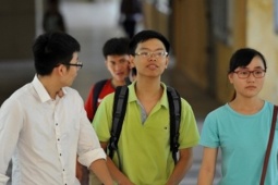 Xét tuyển đại học năm 2025: Thí sinh lưu ý gì trước giờ  chốt sổ ?