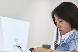 Sững sờ nhận được tin báo ngân hàng về 'điểm thưởng hết hạn'