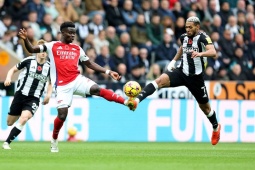 Trực tiếp bóng đá Arsenal - Newcastle: Quà mừng cho tân binh Gyokeres