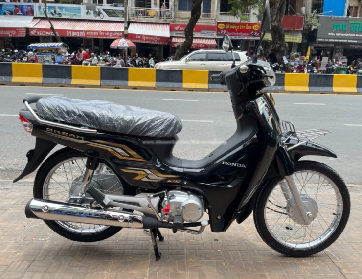 Huyền thoại 2025 Honda Dream rao bán hơn 2.000 USD ở Campuchia - 8