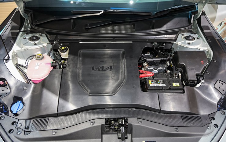 KIA EV4 có tầm hoạt động 630km trên 1 lần sạc