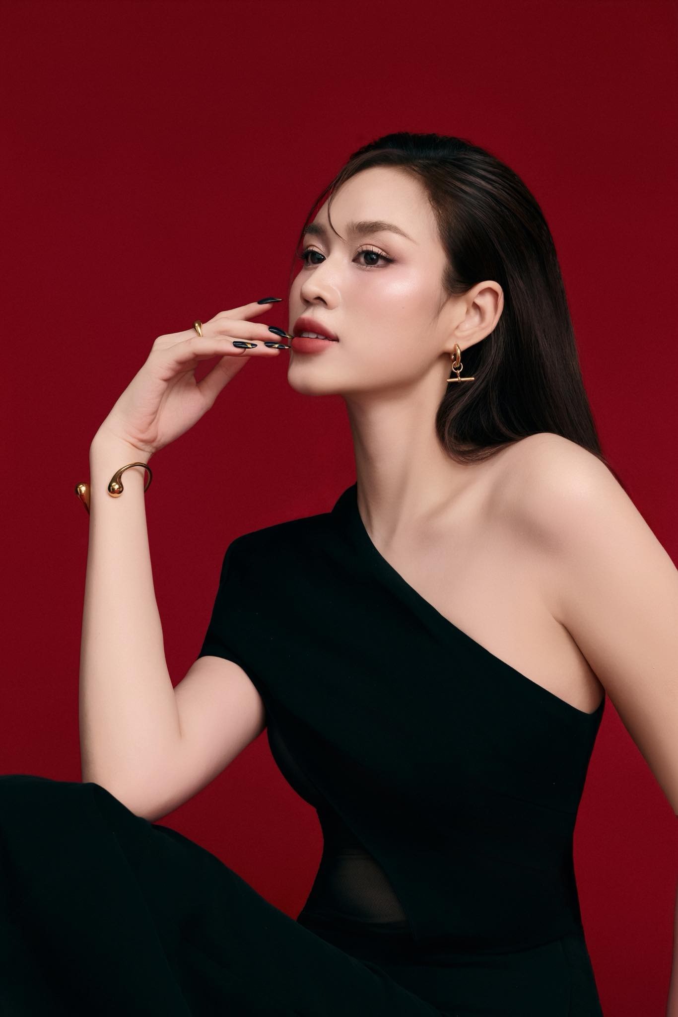 Đỗ Thị Hà &#39;úp mở&#39; ở tuổi 24 - 2