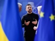 NÓNG trong tuần: Chịu sức ép lớn, ông Zelensky đảo ngược quyết định quan trọng