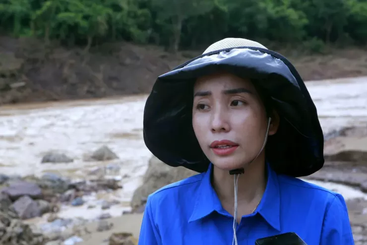 Những hình ảnh thấm đẫm tình người sau lũ ở miền Tây Nghệ An - 7