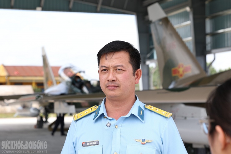 Đội hình Su-30MK2 &#39;rèn gió luyện mây&#39; cho ngày 2/9 lịch sử - 8