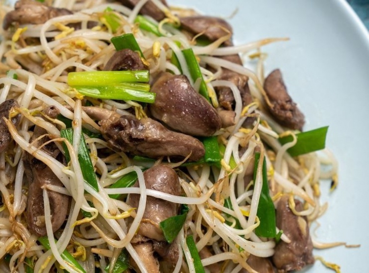 Bộ phận &#39;siêu dinh dưỡng&#39; từ con gà, bổ não lại cực tốt cho người thiếu máu, làm được nhiều món ngon - 3