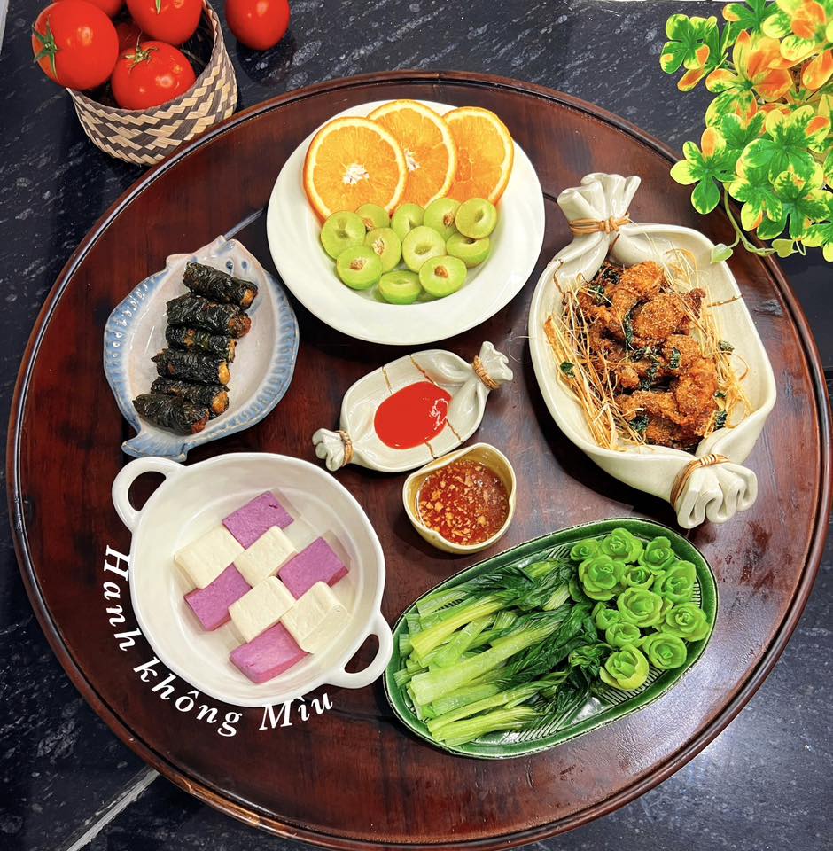 Đậu hũ - Ếch rang muối - Chả lá lốt - Rau cải luộc