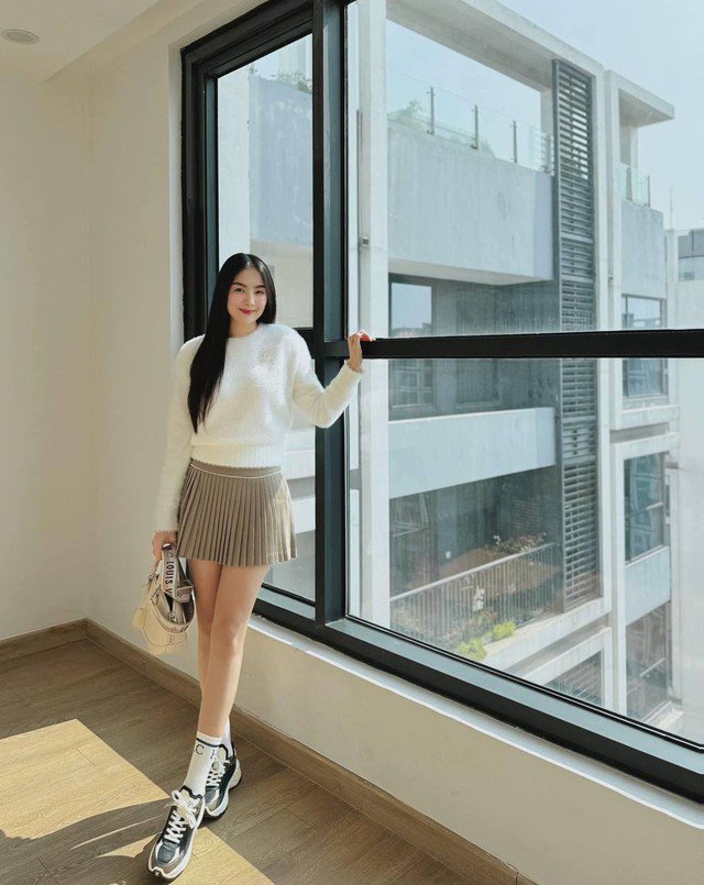 Bước ra khỏi cuộc hôn nhân 7 năm với thiếu gia Hà thành, MC Mai Ngọc mua nhà để bắt đầu cuộc sống mới và luôn thể hiện tinh thần tích cực trên trang cá nhân.