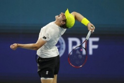 Trực tiếp tennis Canadian Open 28/7: Fonseca xuất trận, mỹ nhân Bouchard đấu giải cuối