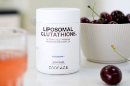 TPBVSK Codeage Liposomal Glutathione: Bí quyết dưỡng da sáng khỏe bất chấp nắng hè
