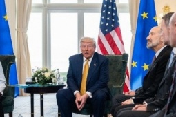 Tổng thống Trump công bố thỏa thuận thương mại với EU